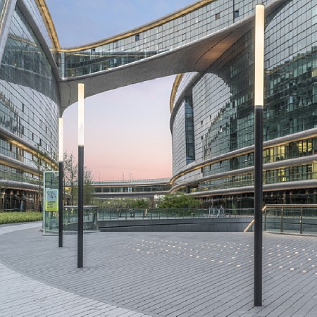 簡約歐式圓柱庭院燈小區(qū)廣場商業(yè)街特色高光效景觀燈柱廠家批發(fā)